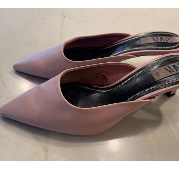 Zara pale pink leather pointy toe kitten heel mule slip ons / size 37 / US 6.5 - Picture 1 of 7